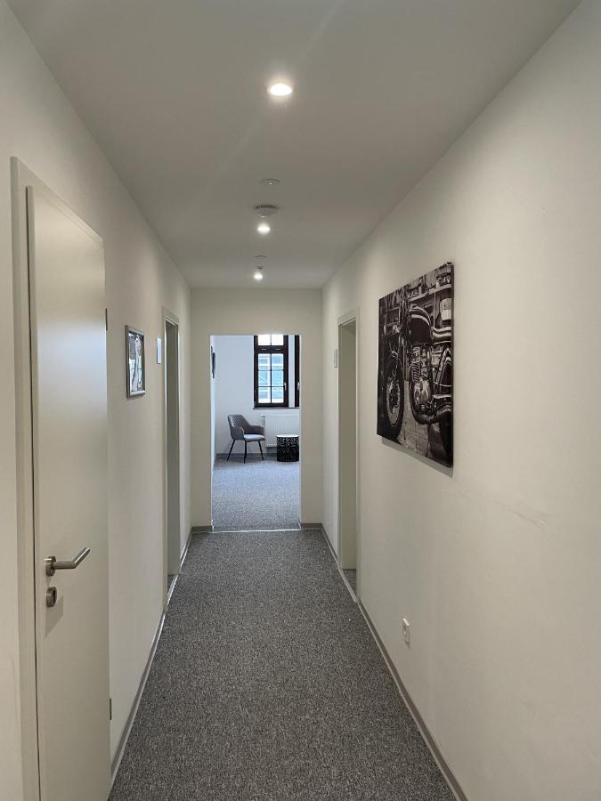Hotel-Am-Bahnhof Stuttgart-Ditzingen Extérieur photo