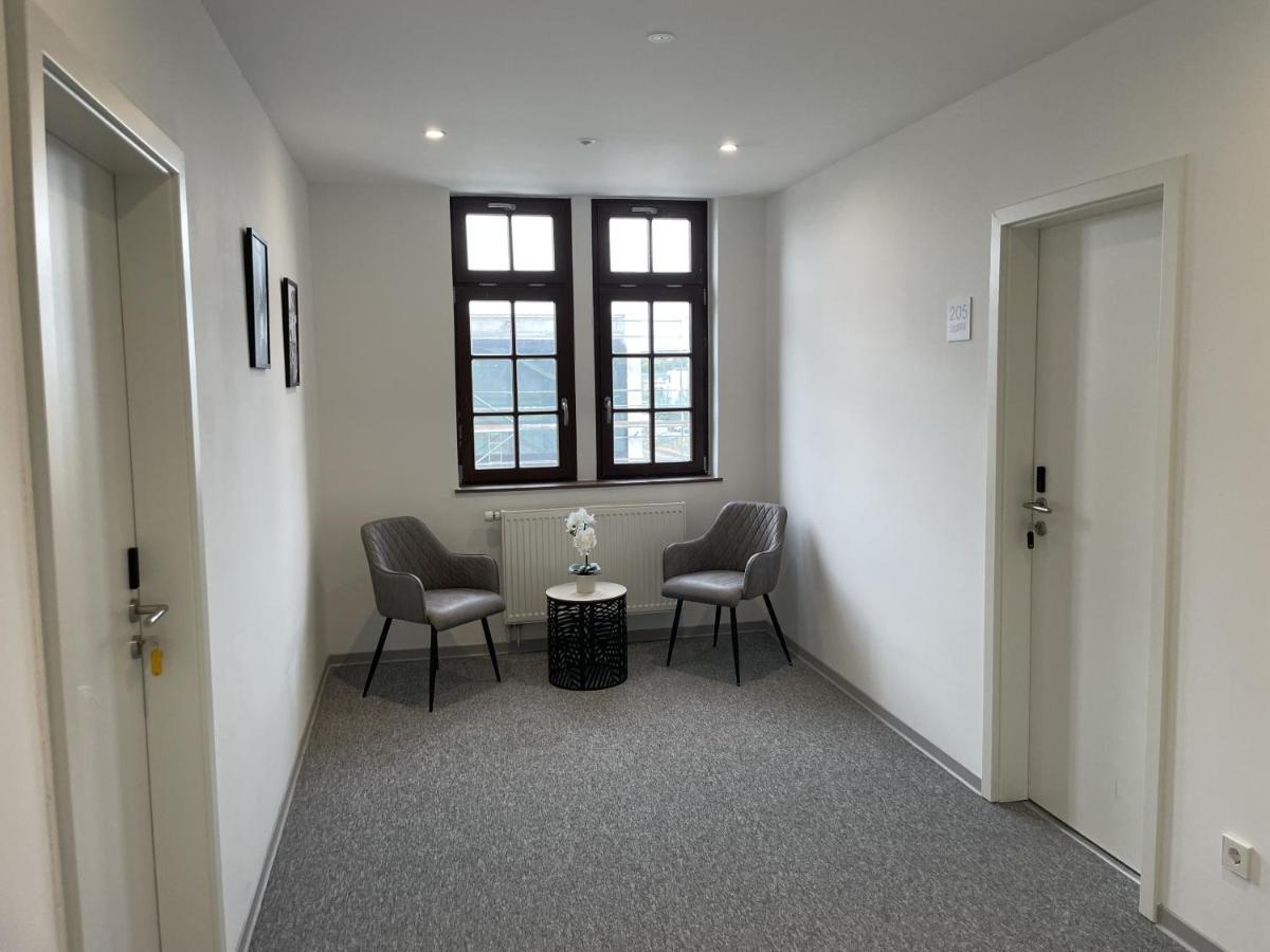 Hotel-Am-Bahnhof Stuttgart-Ditzingen Extérieur photo